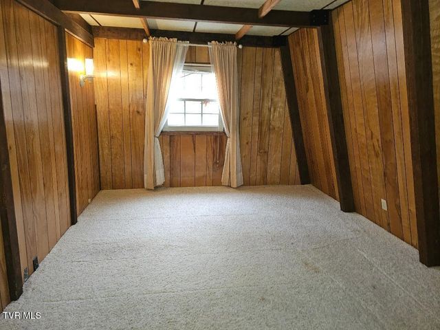 1021 Northeast Lee Street, Wise, VA 24293