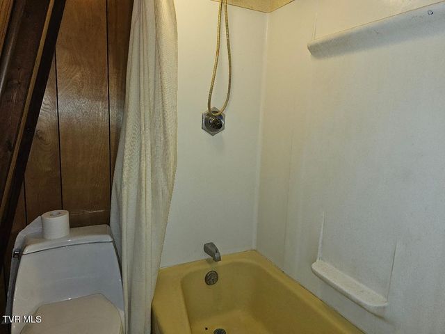 1021 Northeast Lee Street, Wise, VA 24293