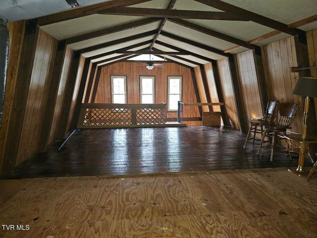 1021 Northeast Lee Street, Wise, VA 24293