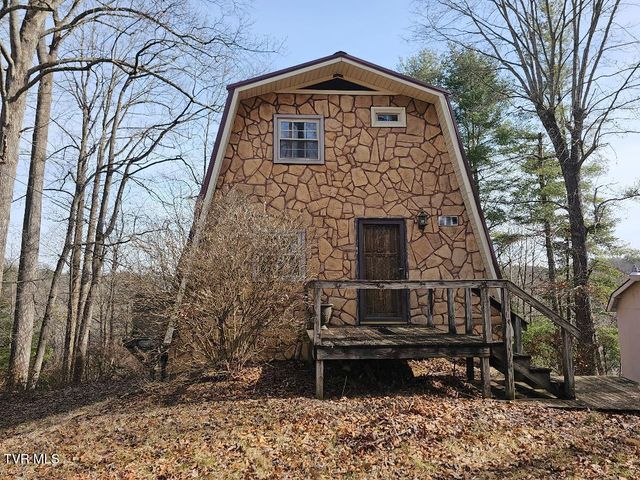 1021 Northeast Lee Street, Wise, VA 24293