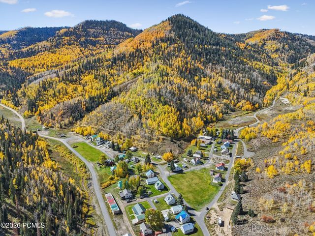 95 Black Diamond Road, Helper, UT 84526