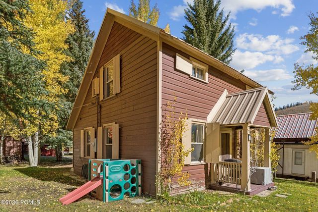 95 Black Diamond Road, Helper, UT 84526