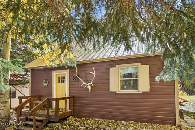 95 Black Diamond Road, Helper, UT 84526