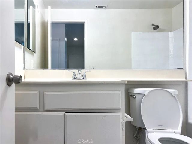 196 Sunny Halo Court, Perris, CA 92571