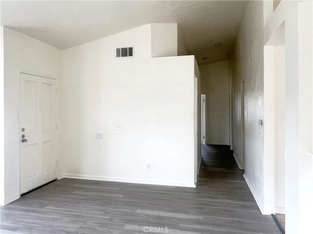 196 Sunny Halo Court, Perris, CA 92571