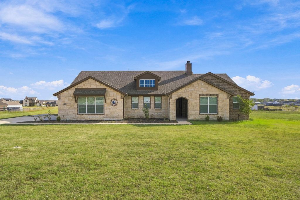 123 Croft Court, Decatur, TX 76234 — exterior
