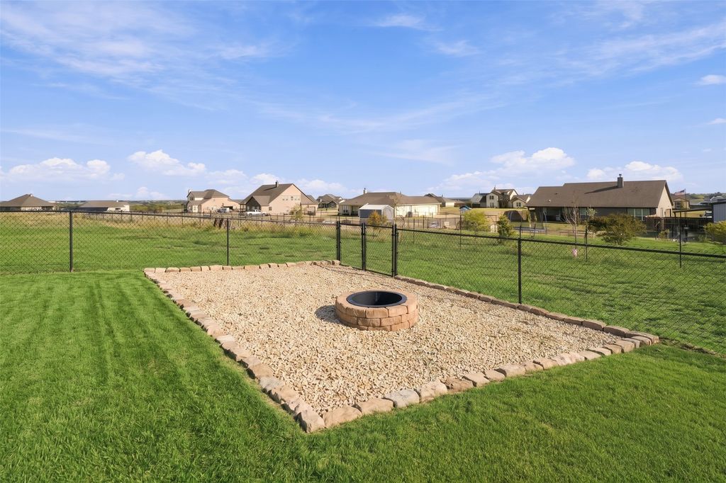 123 Croft Court, Decatur, TX 76234 — photo 3