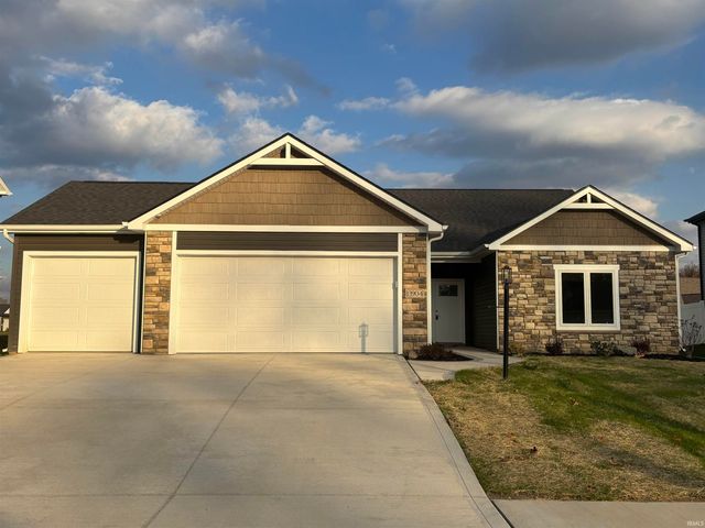 13904 DIAVIK Place, Fort Wayne, IN 46845