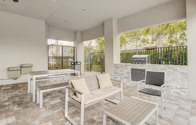 8626 Via Mar Rosso, Lake Worth, FL 33467