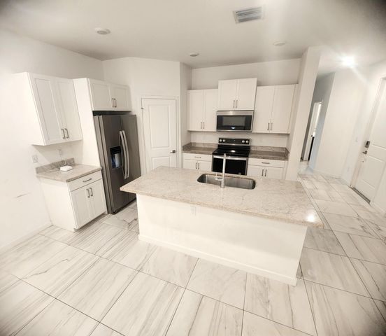 8626 Via Mar Rosso, Lake Worth, FL 33467