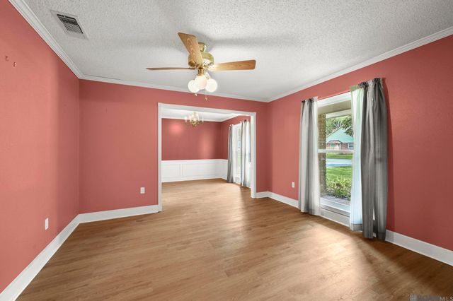 10615 Rondo Ave, Baton Rouge, LA 70815