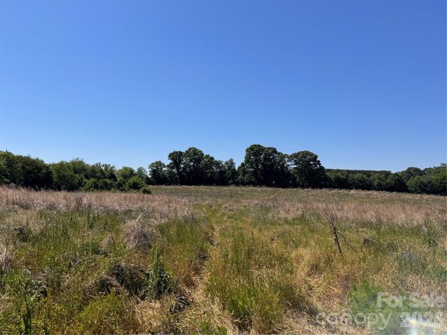 00 Oxford School Road, Claremont, NC 28610