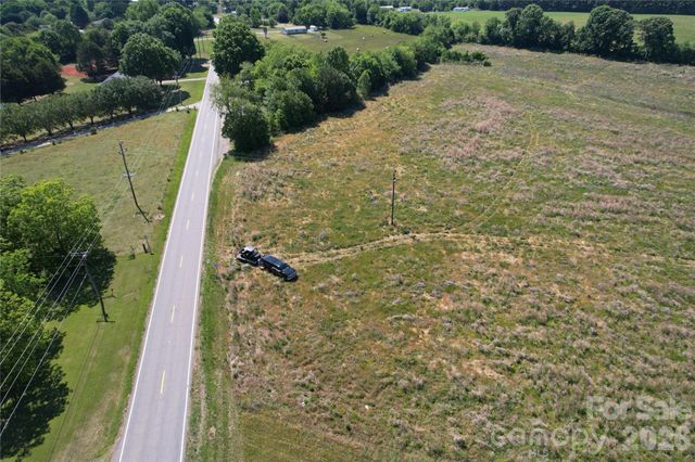 00 Oxford School Road, Claremont, NC 28610