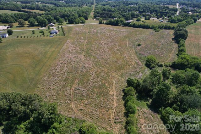 00 Oxford School Road, Claremont, NC 28610