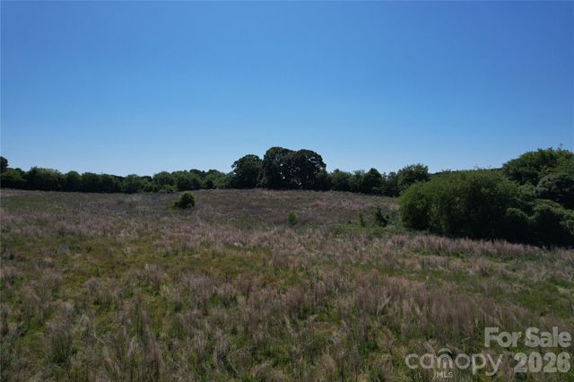 00 Oxford School Road, Claremont, NC 28610