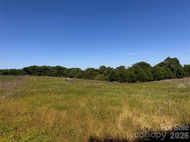 00 Oxford School Road, Claremont, NC 28610