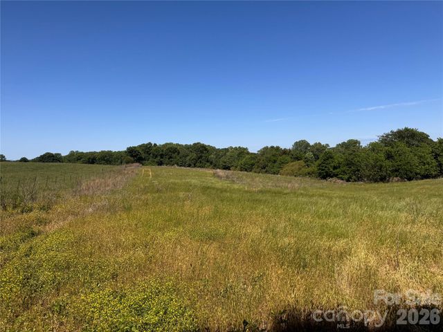 00 Oxford School Road, Claremont, NC 28610