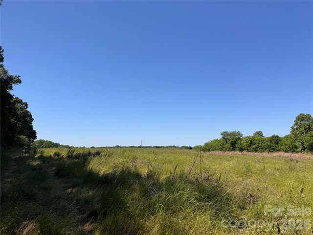 00 Oxford School Road, Claremont, NC 28610
