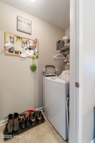 211 Glen Cannon Drive, Jacksonville, NC 28546