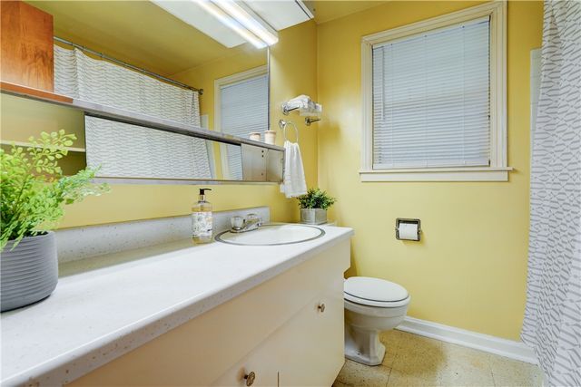 517 West Filbert Street, East Rochester, NY 14445