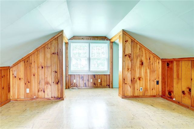 517 West Filbert Street, East Rochester, NY 14445