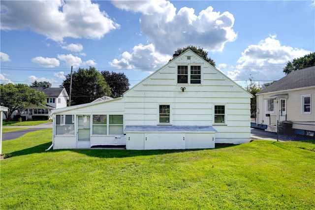 517 West Filbert Street, East Rochester, NY 14445