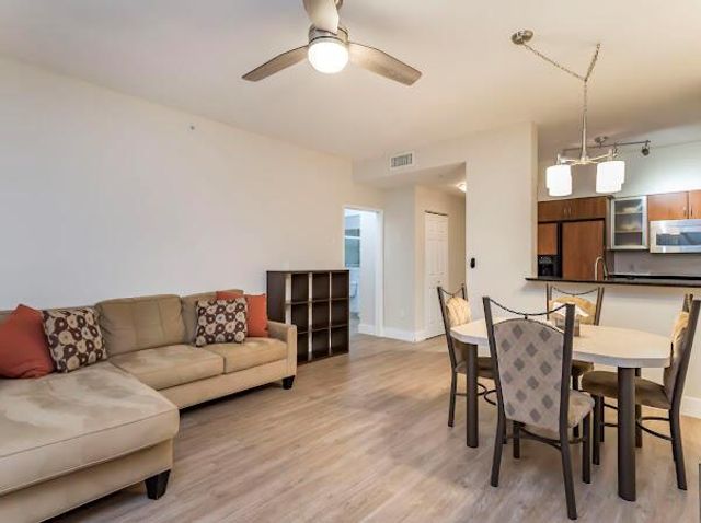 233 S Federal Highway 514, Boca Raton, FL 33432