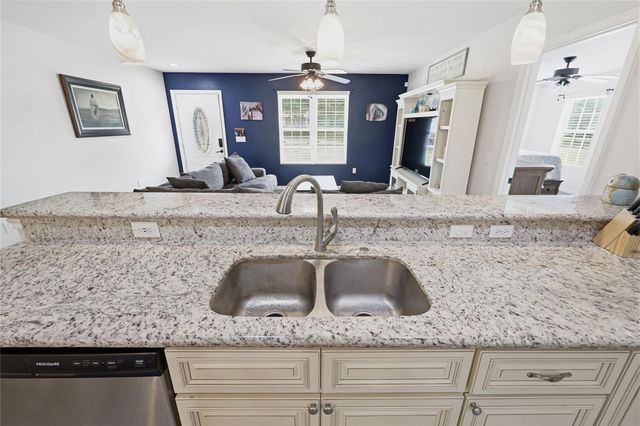 2830 NW 174 STREET, Trenton, FL 32693