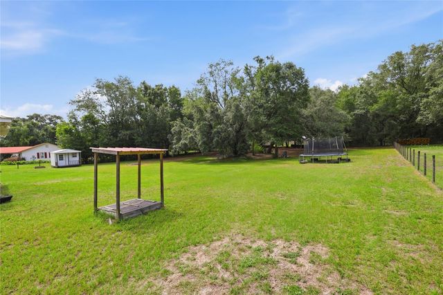 2830 NW 174 STREET, Trenton, FL 32693