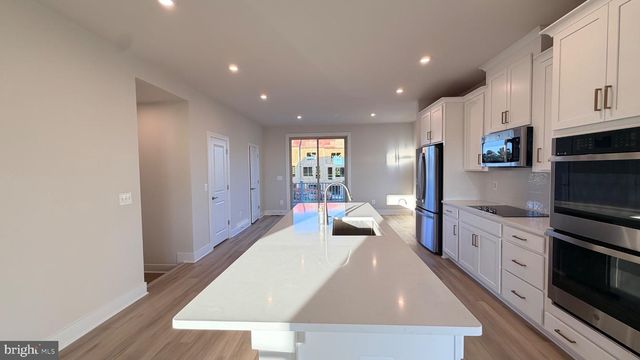 8971 KATHERINE JOHNSON AVE, Manassas, VA 20109
