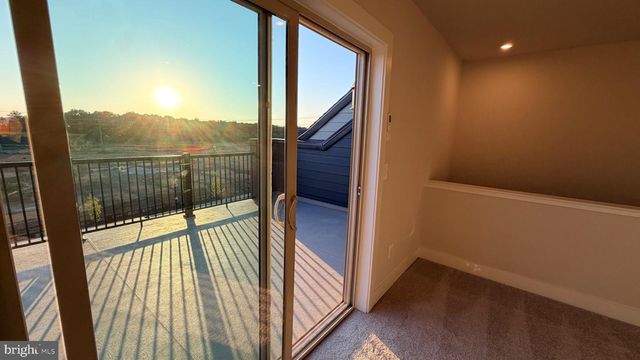 8971 KATHERINE JOHNSON AVE, Manassas, VA 20109