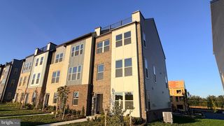 8971 KATHERINE JOHNSON AVE, Manassas, VA 20109