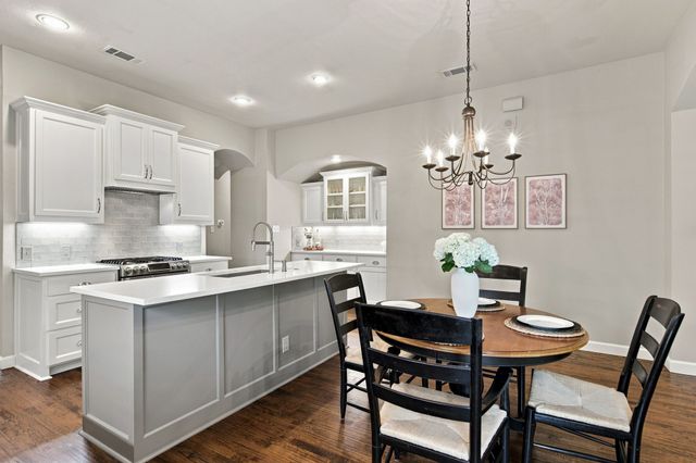 10053 Slick Rock Trail, Frisco, TX 75033