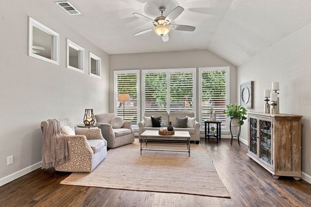 10053 Slick Rock Trail, Frisco, TX 75033