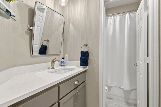 10053 Slick Rock Trail, Frisco, TX 75033