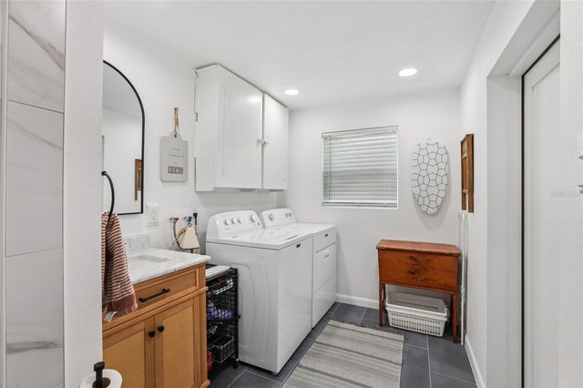 797 LAKESIDE DRIVE, Dunedin, FL 34698