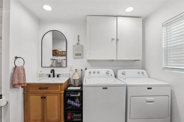 797 LAKESIDE DRIVE, Dunedin, FL 34698