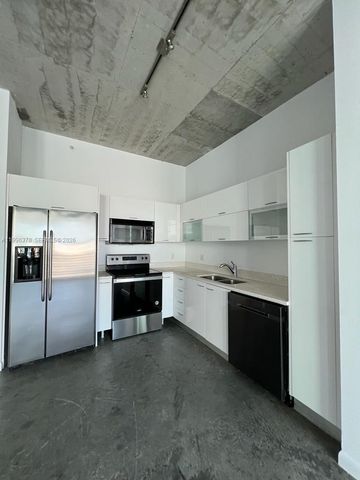 133 NE 2nd Ave 1011, Miami, FL 33132