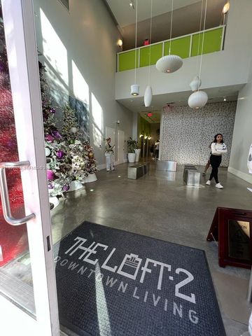 133 NE 2nd Ave 1011, Miami, FL 33132