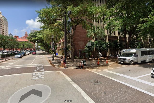 133 NE 2nd Ave 1011, Miami, FL 33132