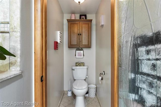32341 Woody, Fraser, MI 48026