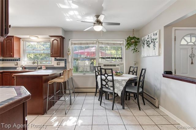 32341 Woody, Fraser, MI 48026