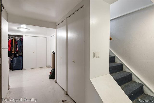 32341 Woody, Fraser, MI 48026