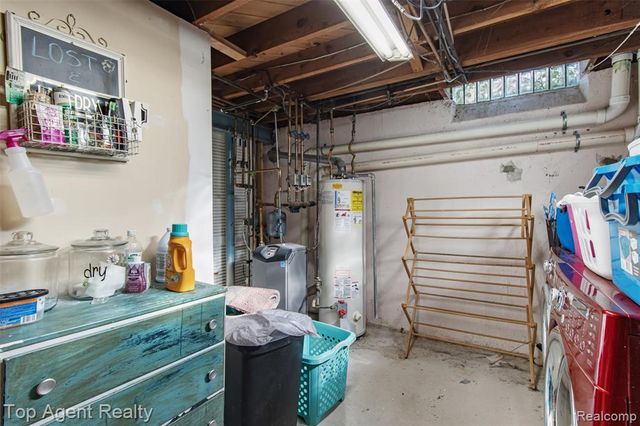 32341 Woody, Fraser, MI 48026