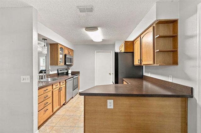2188 8TH AVENUE, Deland, FL 32724