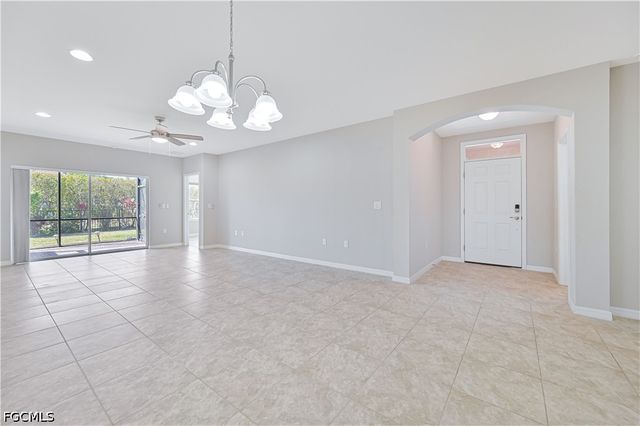 4365 Dutchess Park RD, Fort Myers, FL 33916
