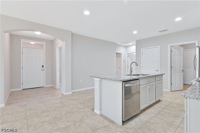 4365 Dutchess Park RD, Fort Myers, FL 33916