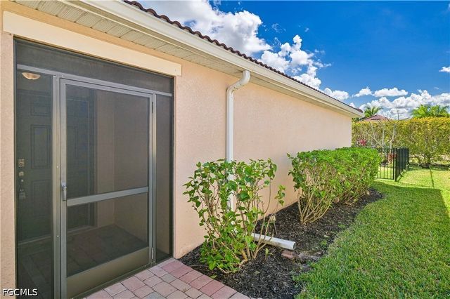4365 Dutchess Park RD, Fort Myers, FL 33916