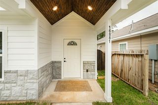 16881 Glenheath, Montgomery, TX 77316