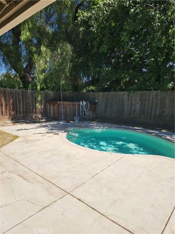 852 San Pablo Ave, Merced, CA 95348